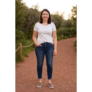 American Eagle size 8 Super Stretch Crop Jeggings